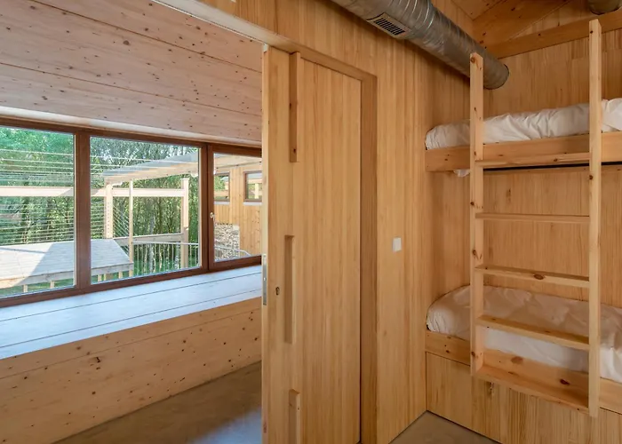 Abeiro Da Loba * Madelos